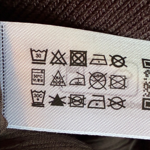 NWT. Zara Chocolate/Brown Pleated Combination Knit Midi Dress. Size M. - Picture 10 of 10